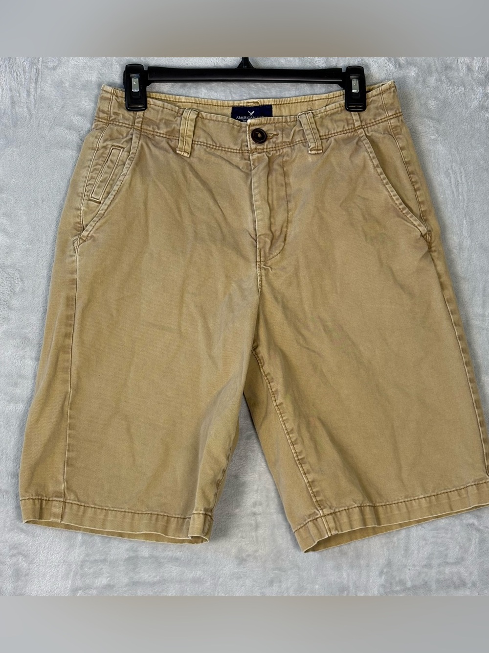 American Eagle Men's Longboard Beige Chino Shorts Size 28 - 10"inseam